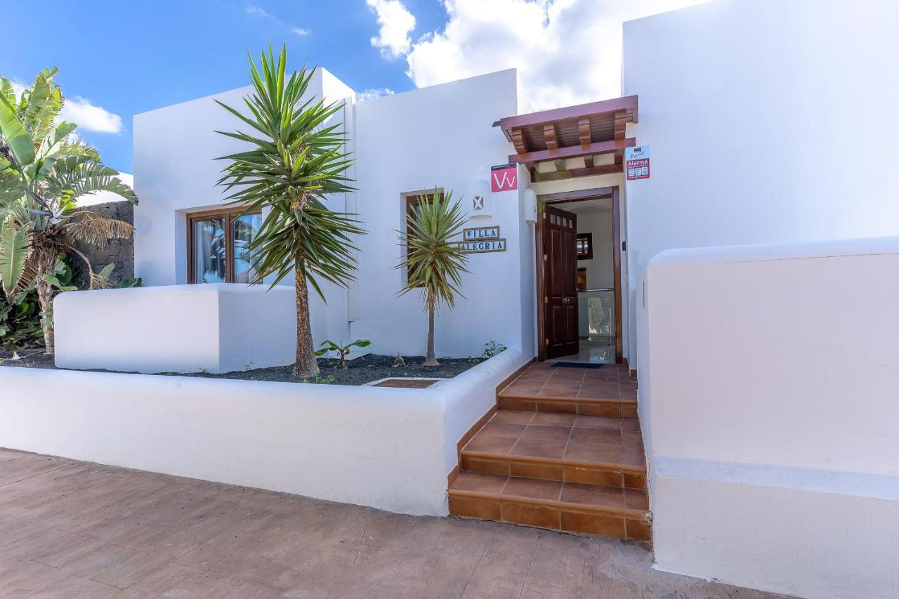 Villa Alegria Playa Blanca  Exterior photo